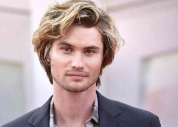 What Is Chase Stokes Net Worth