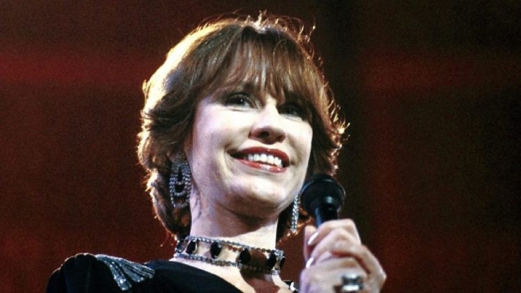 What Was Astrud Gilberto Cause of Death? - Chronicles News